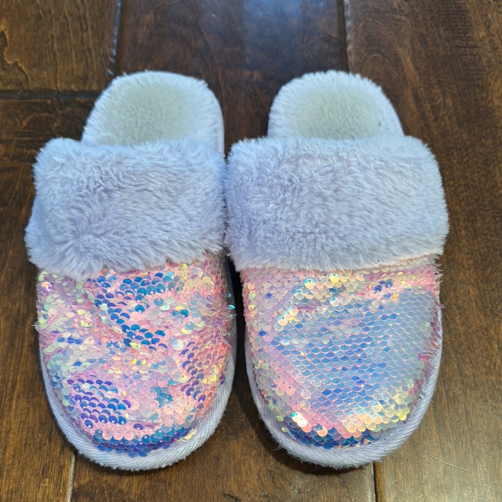 Girls Sequin and Faux Fur Purple Slippers
